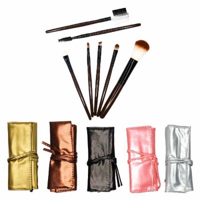 Brochas en estuches de colores con 7 unidades